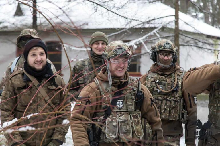 Ką kiekvienas turi žinoti apie šratasvydžio (airsoft) maskuotę?